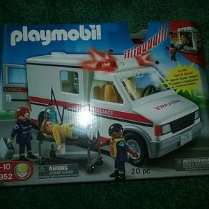 PLAYMOBIL Rescue Ambulance #5952 NEW Pretend Play